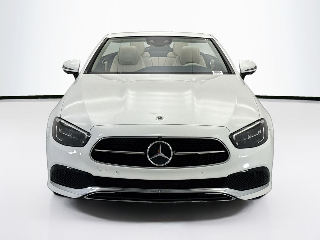 Thumbnail: 2023 Mercedes-Benz E-Class - 2