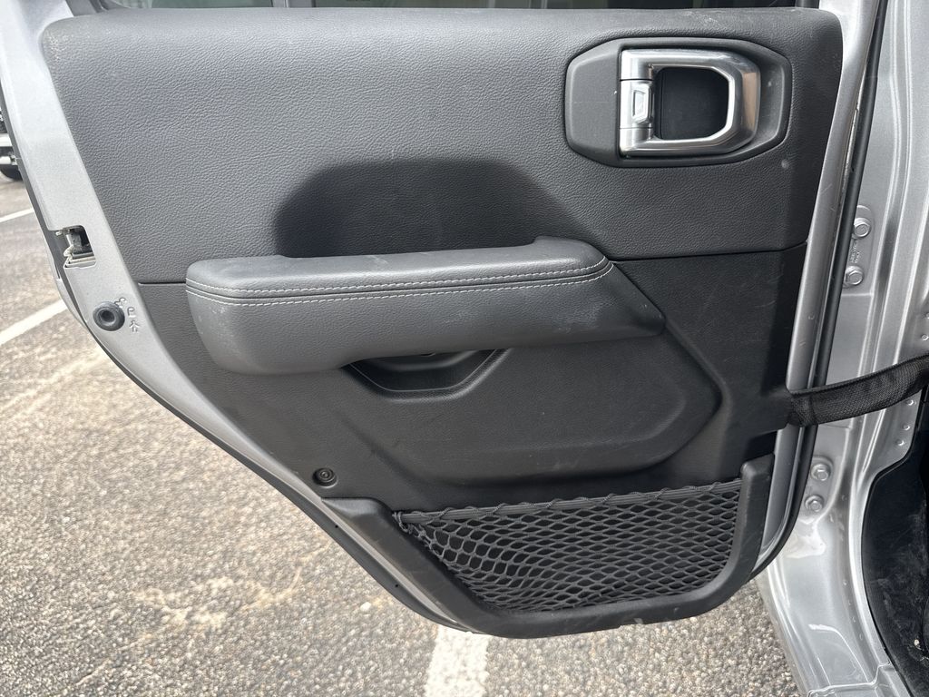 2021 Jeep Gladiator Rubicon Silver at Gullo Toyota