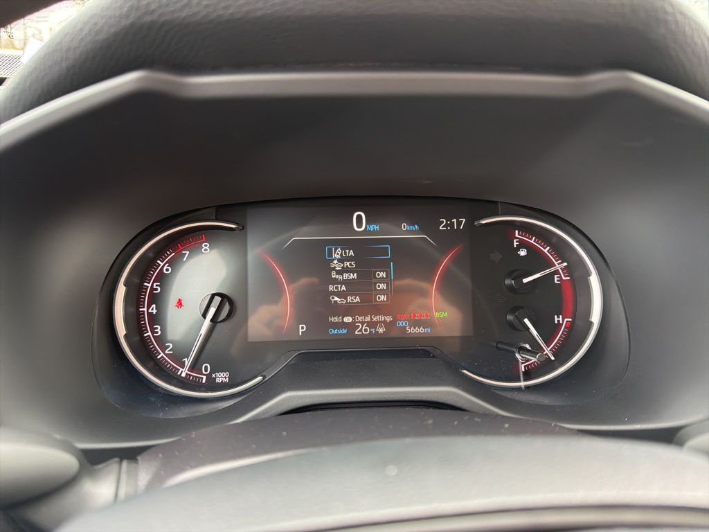 Thumbnail: 2025 Toyota RAV4 - 27