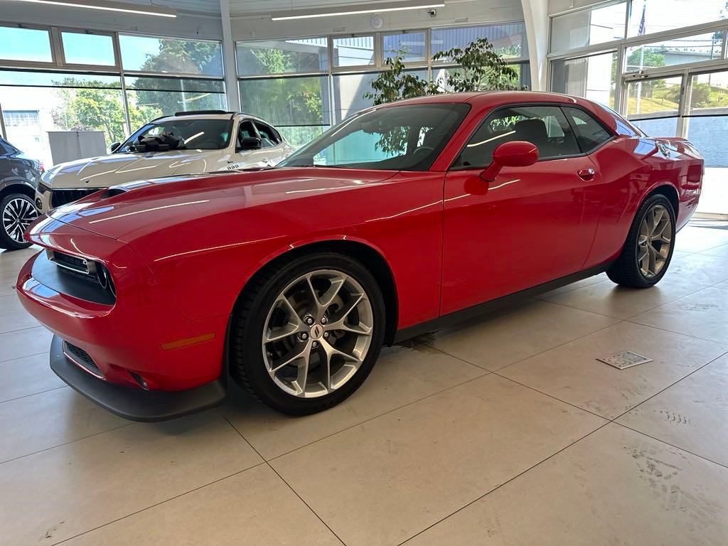 2022 Dodge Challenger GT 2