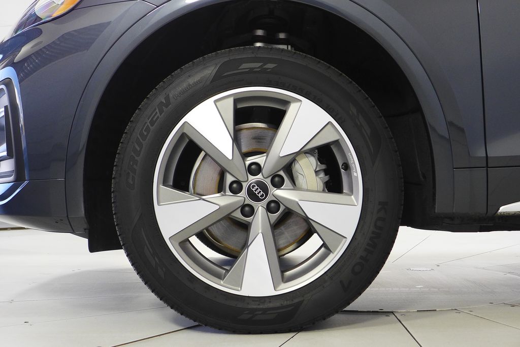 Thumbnail: 2023 Audi Q5 - 5