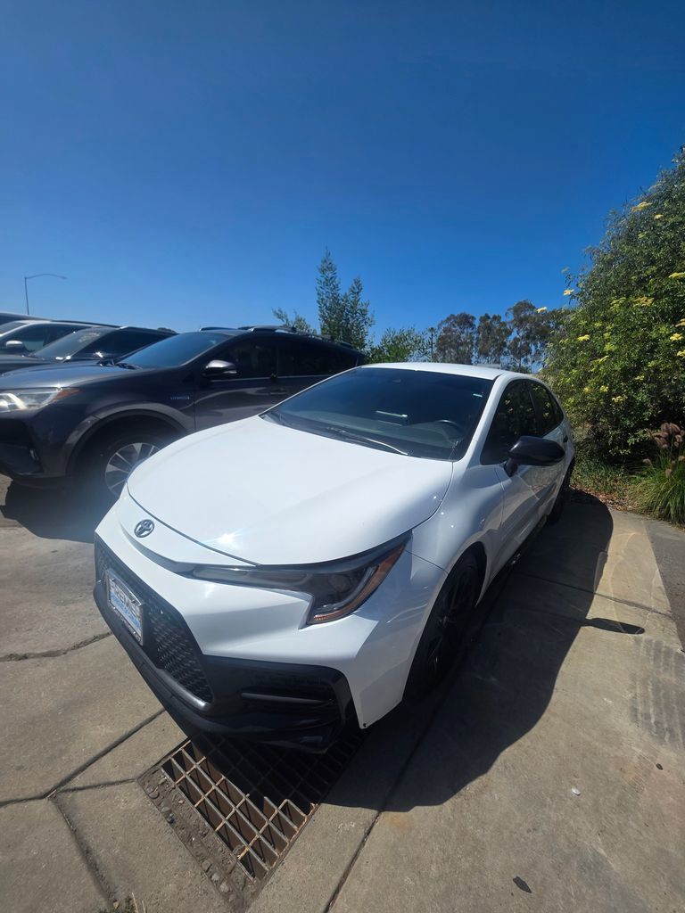 Super White 2020 Toyota Corolla Nightshade FWD Sedan Front-Wheel Drive Continuously Variable Transmission