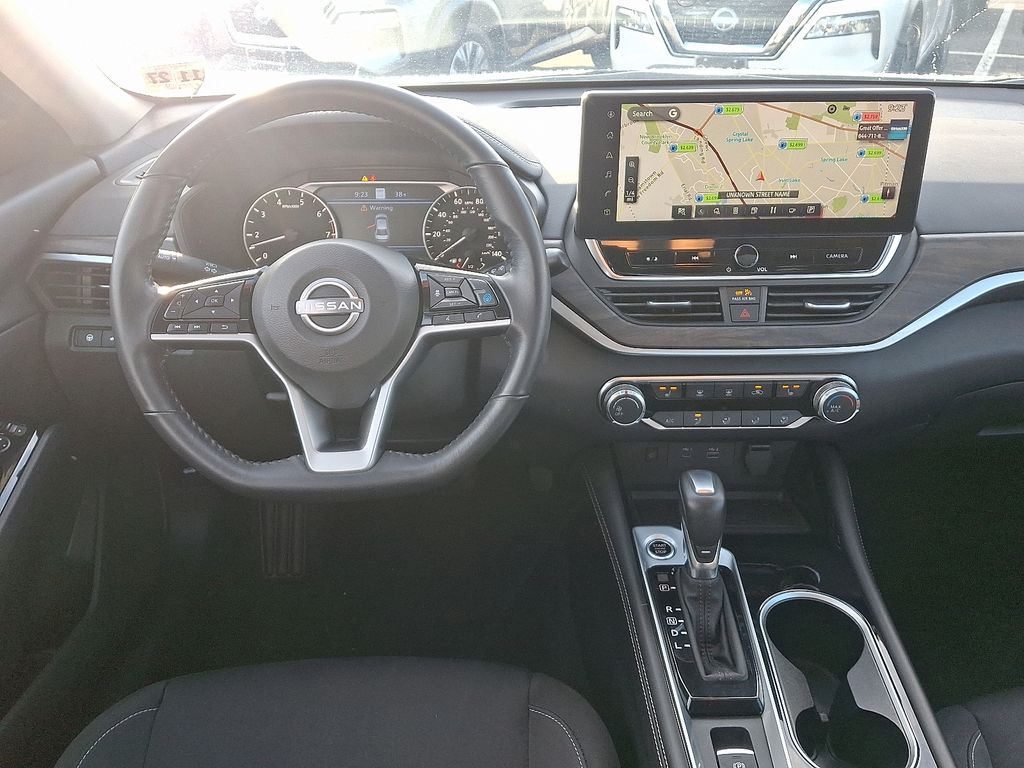 Thumbnail: 2023 Nissan Altima - 12