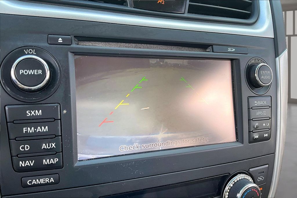 Used 2016 Nissan Altima Sedan
