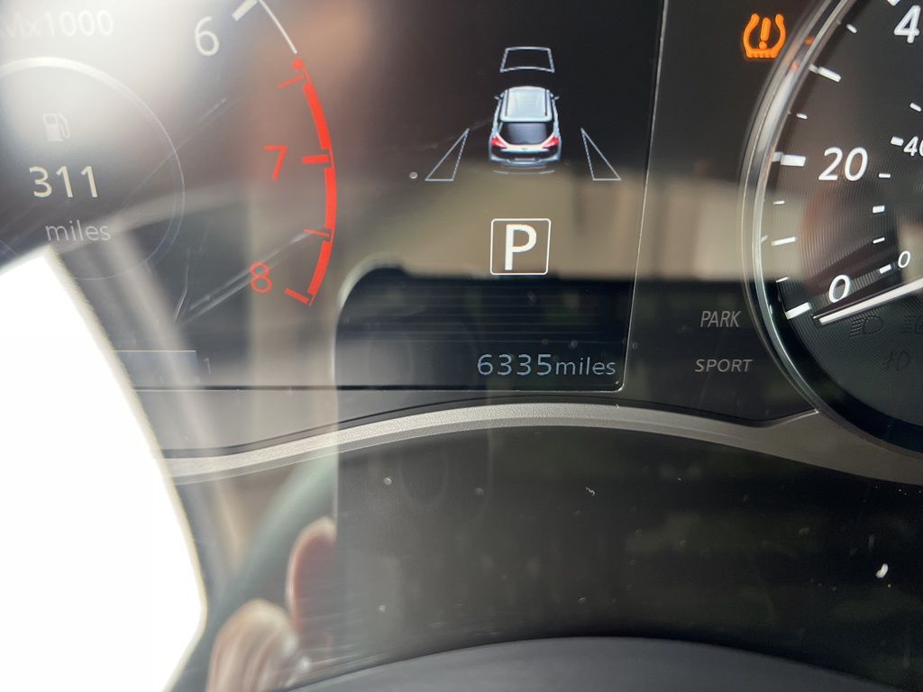2024 Nissan Kicks SR photo