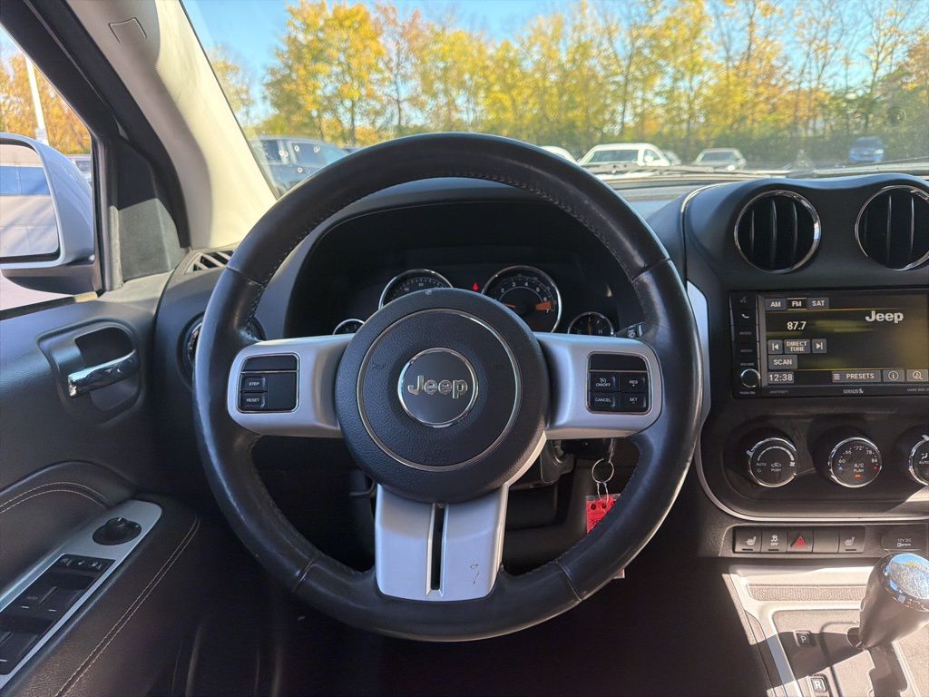 Thumbnail: 2016 Jeep Compass - 13
