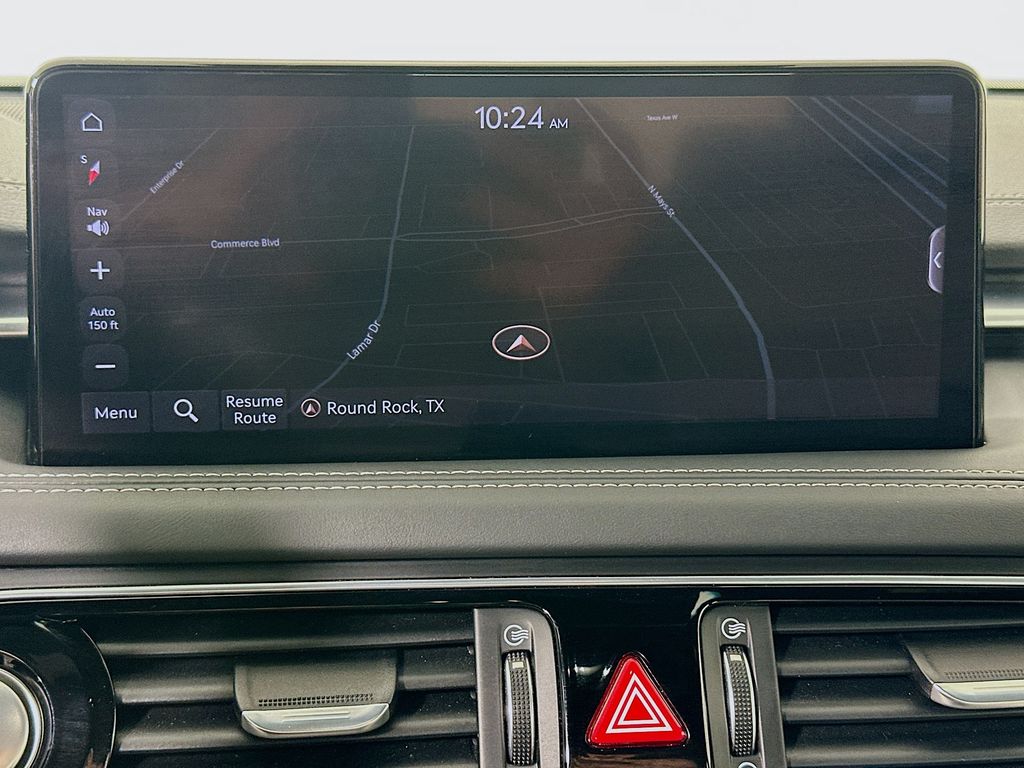 Thumbnail: 2022 Genesis G70 - 13