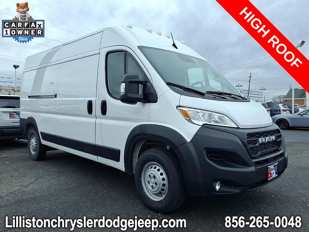 Bright White Clearcoat 2025 RAM ProMaster Van 9-Speed Automatic