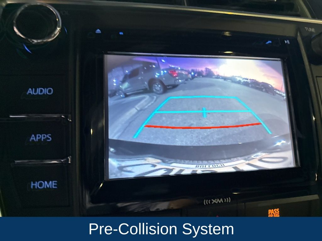 2017 Toyota Camry Hybrid XLE