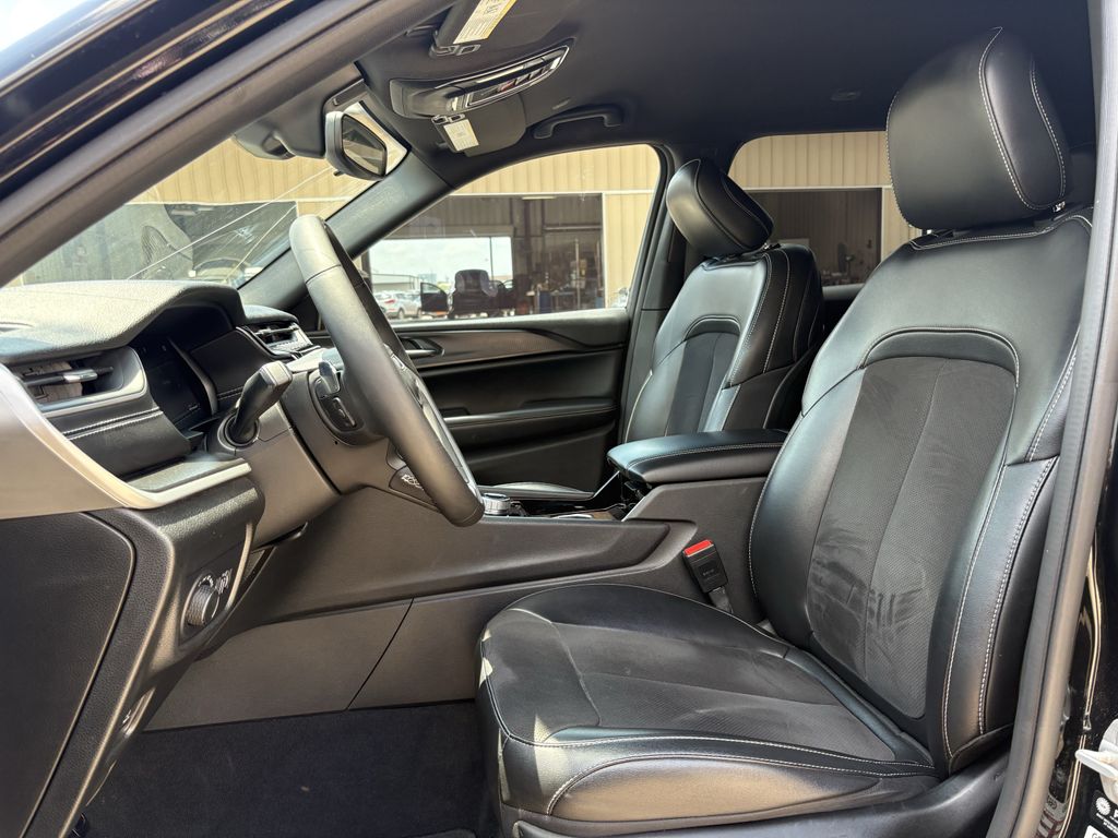 2023 Jeep Grand Cherokee L Altitude Black at Wharton Ford