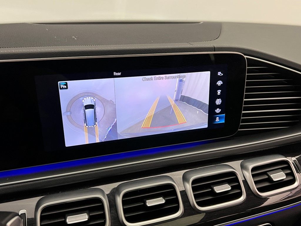 Thumbnail: 2022 Mercedes-Benz GLS - 32