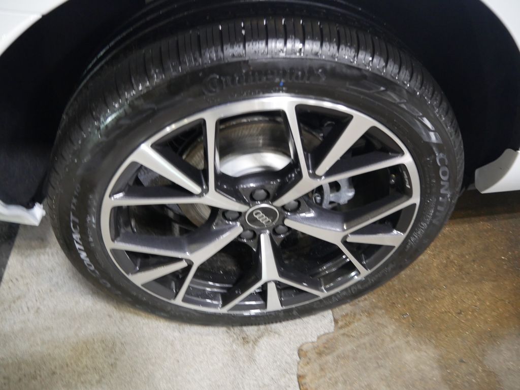 Thumbnail: 2026 Audi Q3 - 14