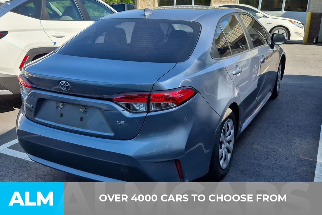 Used 2021 Toyota Corolla LE with VIN JTDEPMAEXMJ151852 for sale in Florence, SC