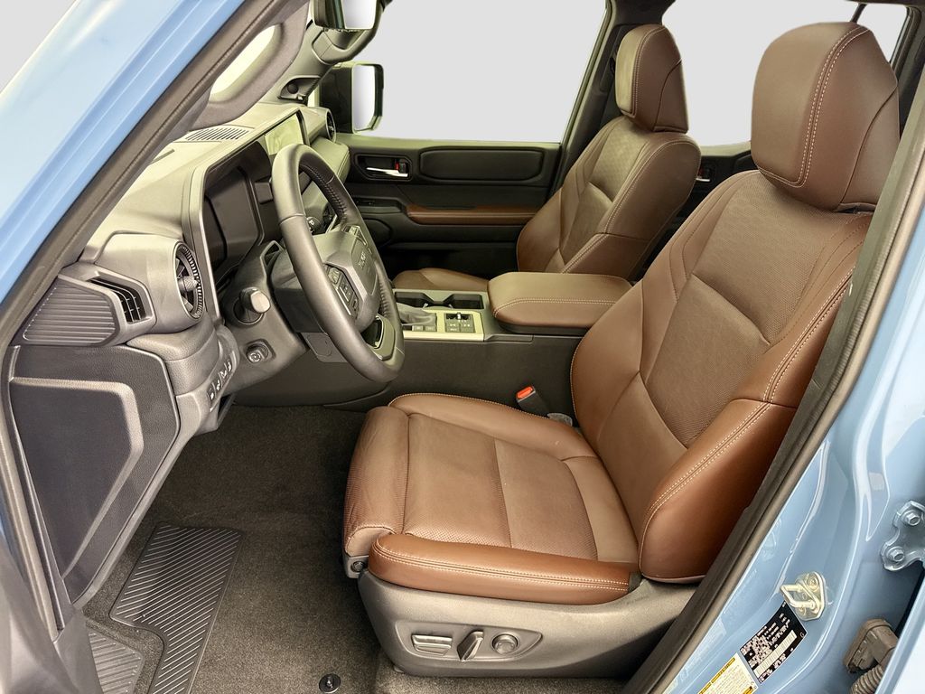 Thumbnail: 2025 Toyota Land Cruiser - 17
