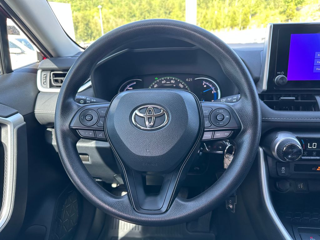 2024 Toyota RAV4 Hybrid LE