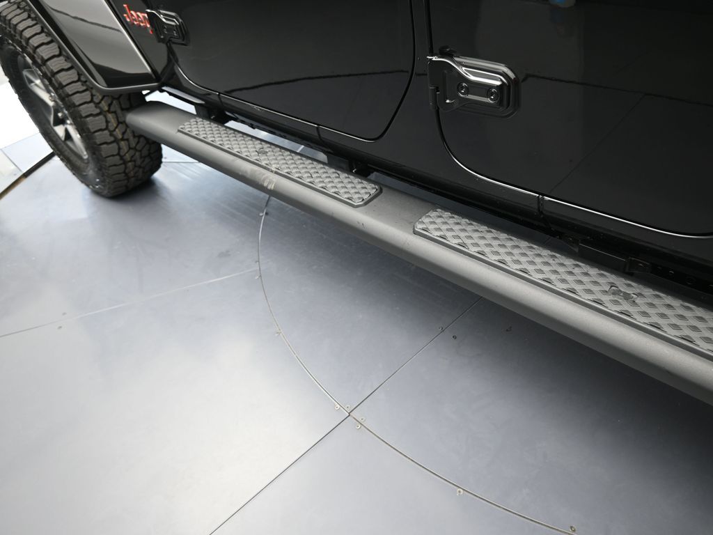 New 2026 Black Clearcoat Jeep Mojave image 27