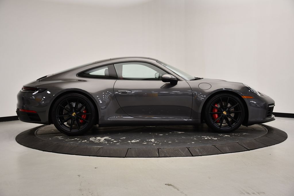 2021 Porsche 911 Carrera S 6