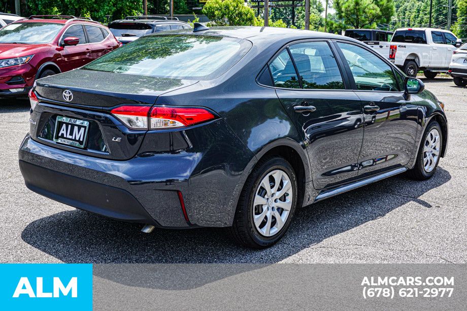 2023 Toyota Corolla LE photo 5