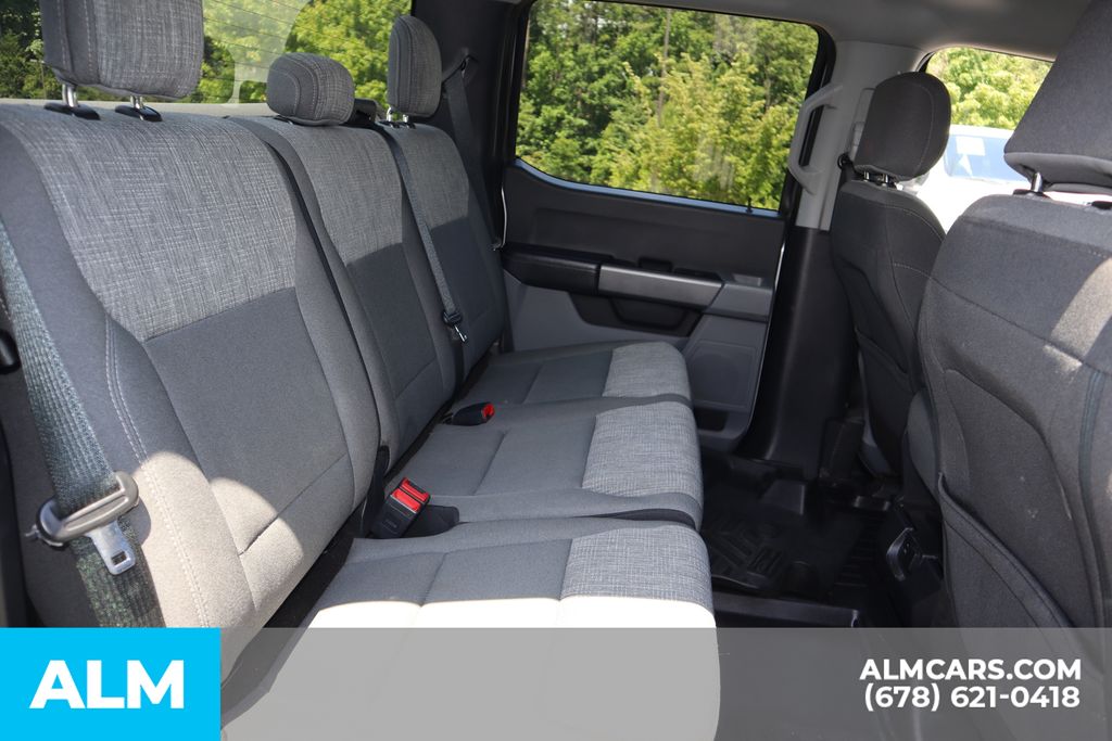 Used 2021 Silver Ford XLT image 21