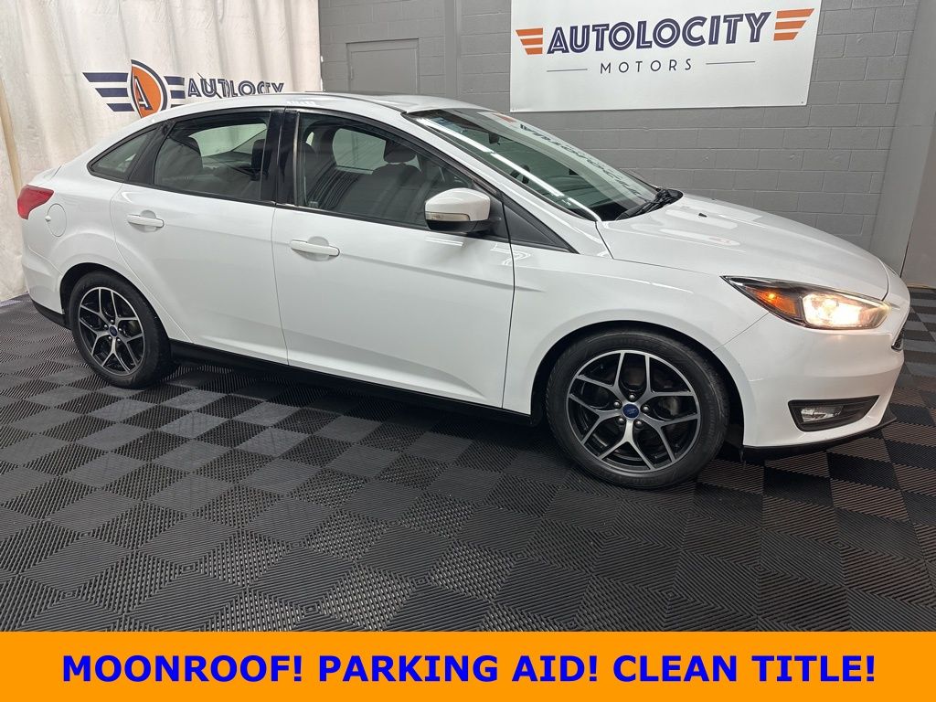 Oxford White 2018 Ford Focus SEL Sedan Front-Wheel Drive 6-Speed Automatic