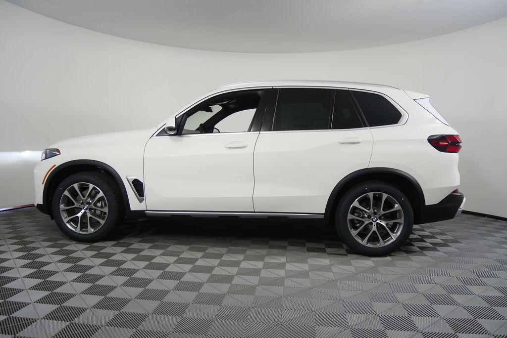 Thumbnail: 2026 BMW X5 - 6