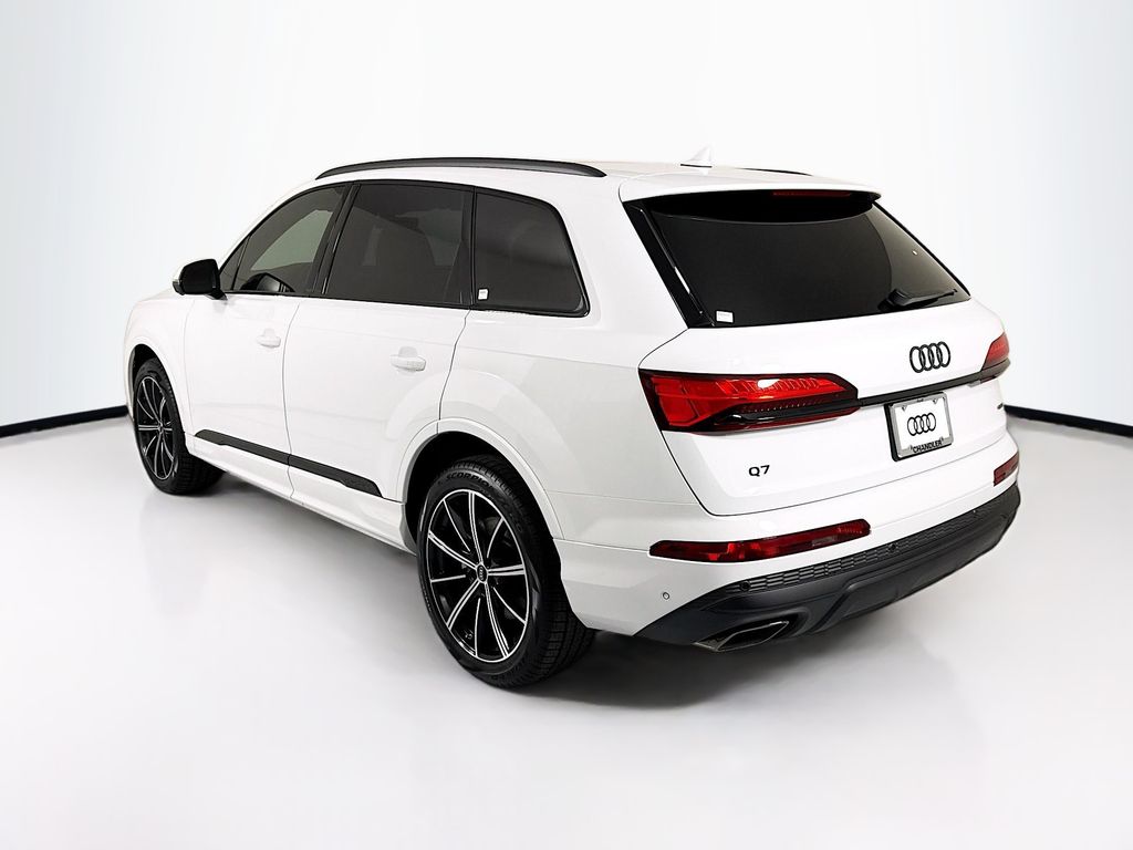 Thumbnail: 2026 Audi Q7 - 7