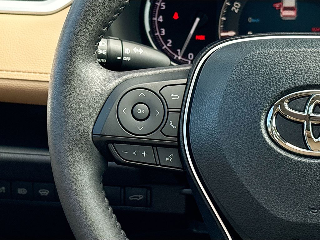 Certified Used 2025 Beige Toyota XLE Premium image 11