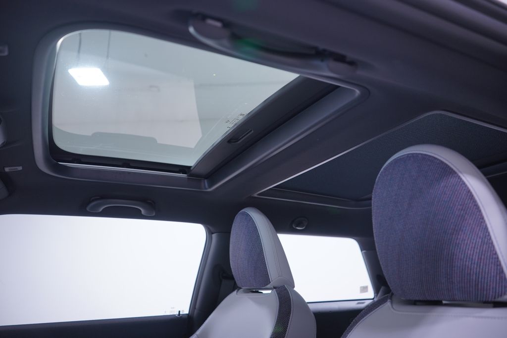 Thumbnail: 2026 MINI Cooper - 8