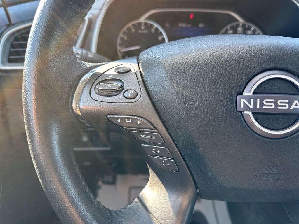 2023 Nissan Murano SV 37