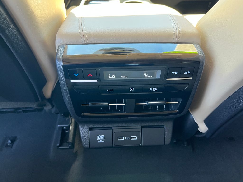 Thumbnail: 2023 Acura MDX - 31