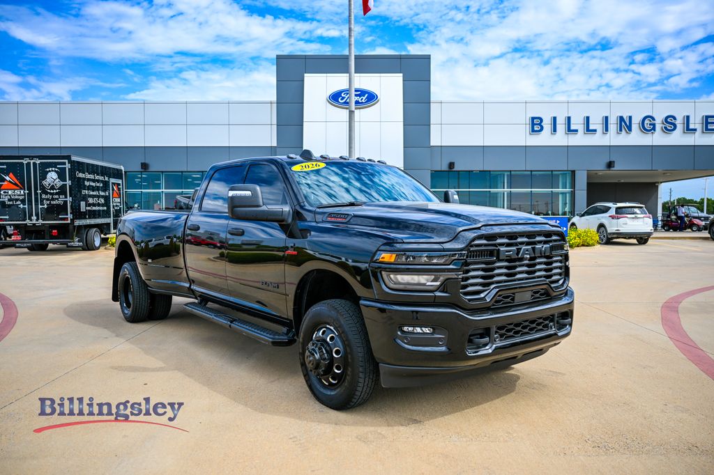 2026 RAM 3500 Big Horn Crew Cab LB DRW 4WD