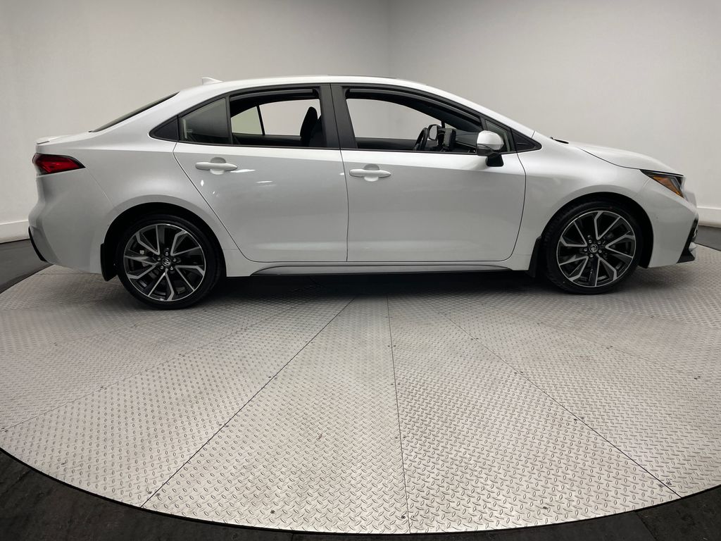 2022 Toyota Corolla SE 4