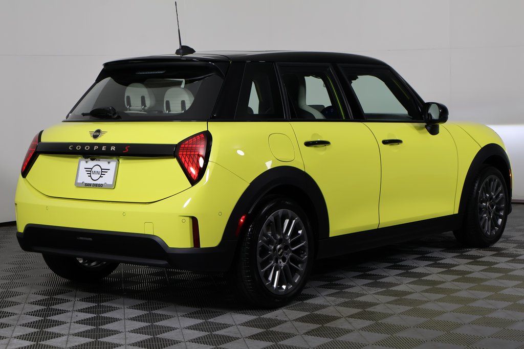 Thumbnail: 2026 MINI Cooper - 2