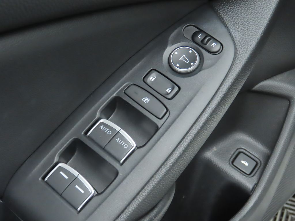 Thumbnail: 2019 Honda Accord - 23