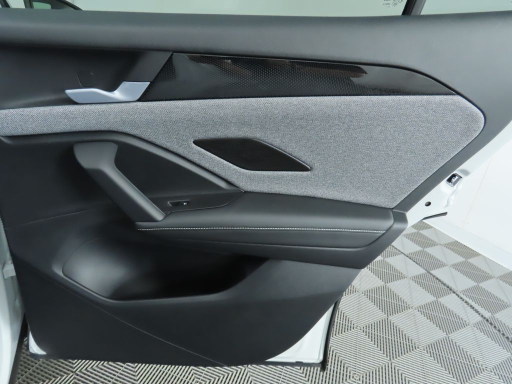 Thumbnail: 2026 Volkswagen Tiguan - 27