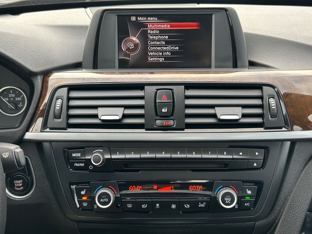 Thumbnail: 2015 BMW 3 Series - 23