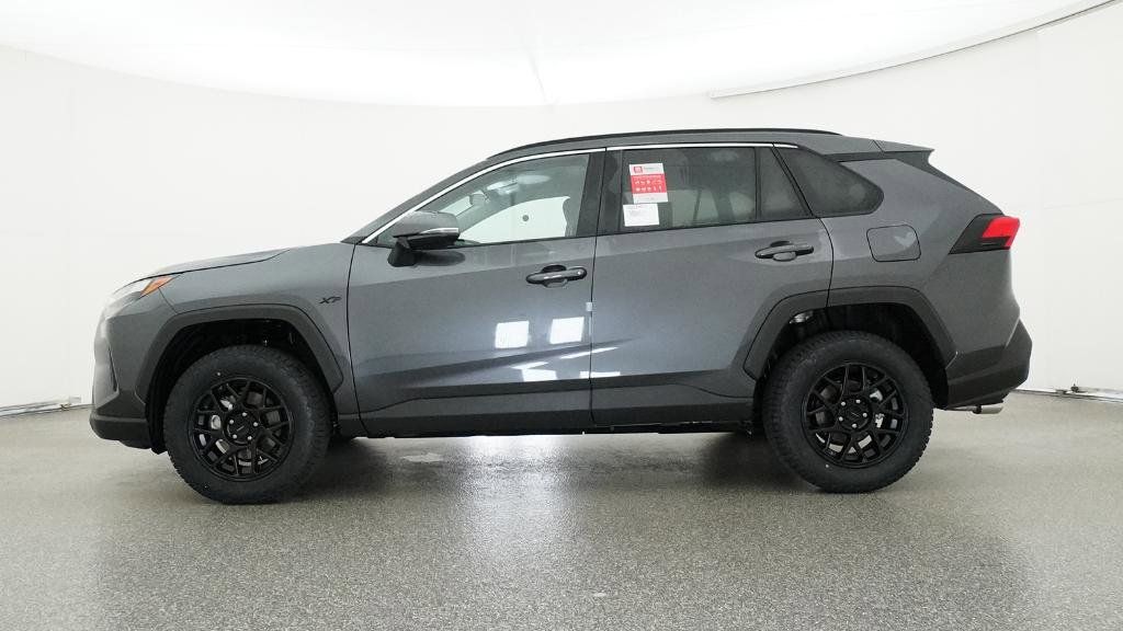 Thumbnail: 2025 Toyota RAV4 - 21