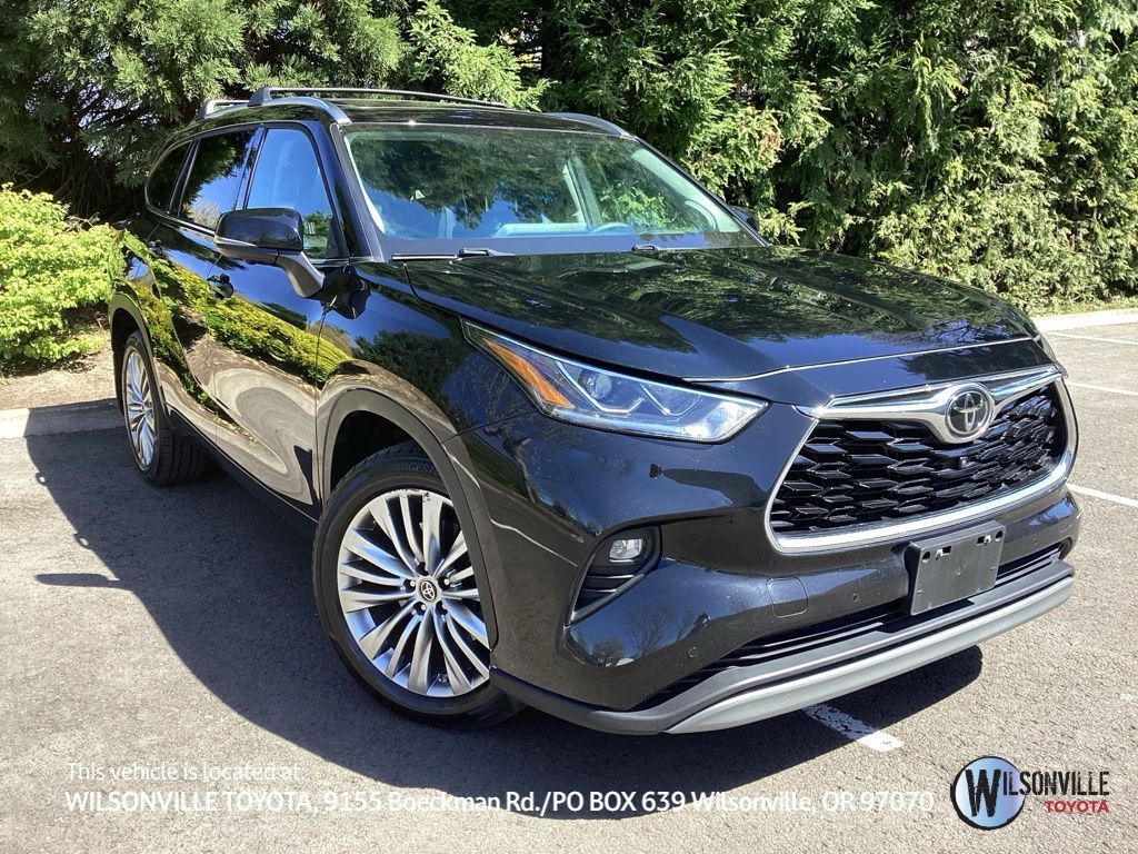 2023 Toyota Highlander Platinum AWD