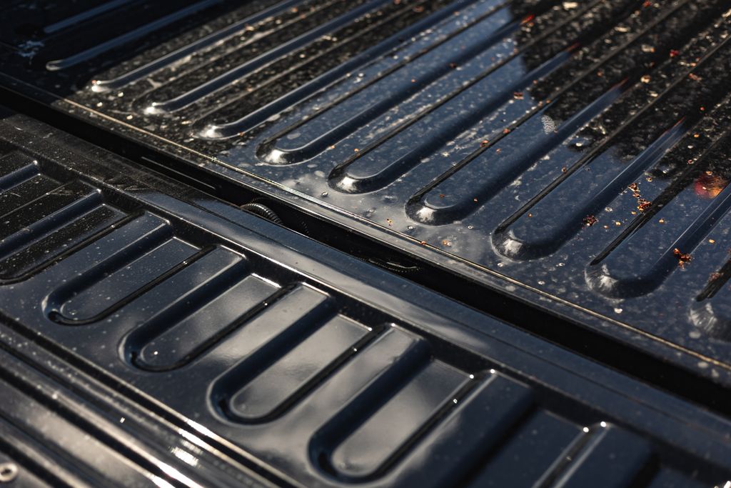 2026 Ram 2500 Black Express Tradesman thumbnail 11