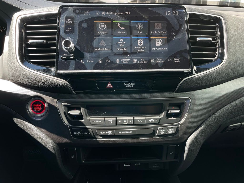 Thumbnail: 2025 Honda Ridgeline - 18