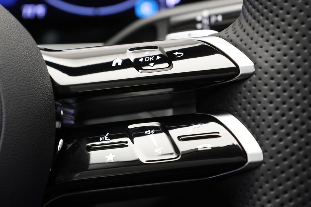 Thumbnail: 2026 Mercedes-Benz C-Class - 22