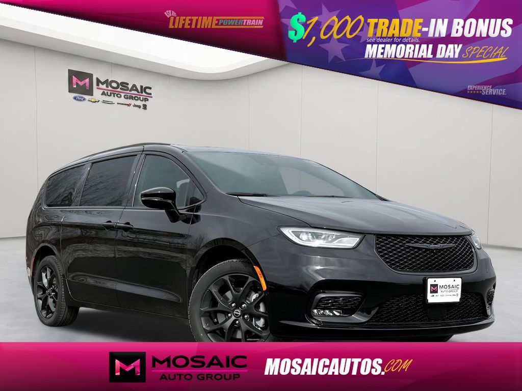 2026 Chrysler Pacifica