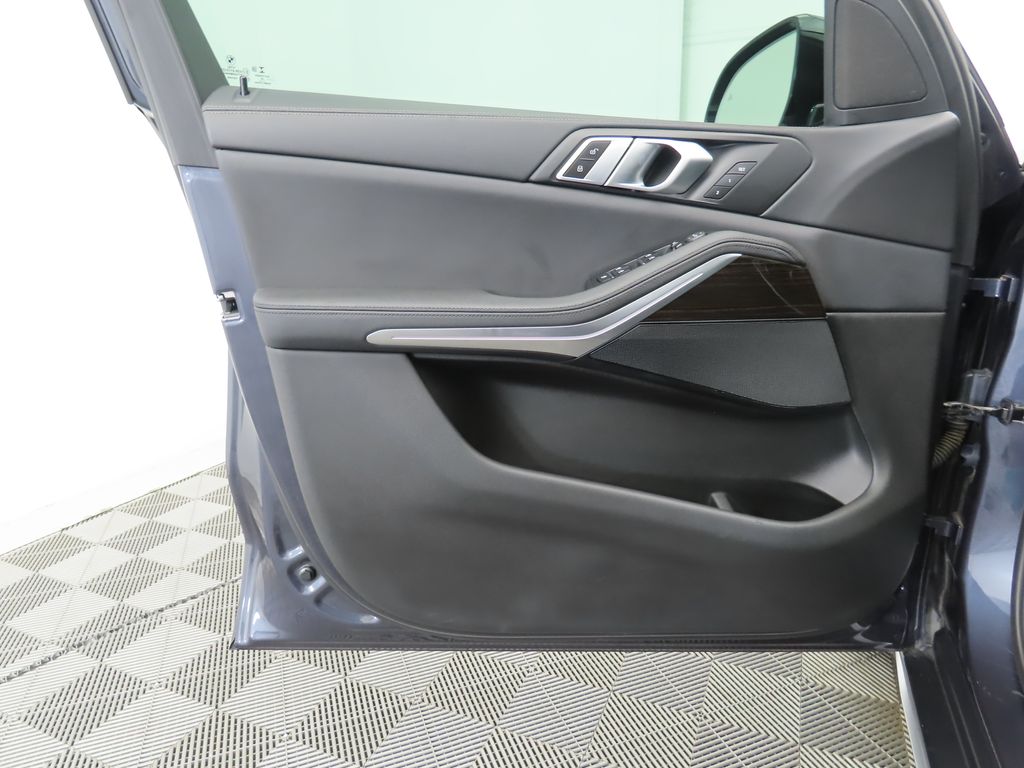 Thumbnail: 2019 BMW X5 - 25