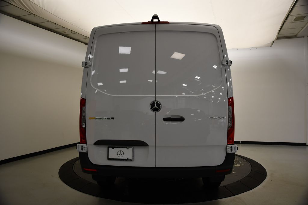 2025 Mercedes-Benz Sprinter 2500 6