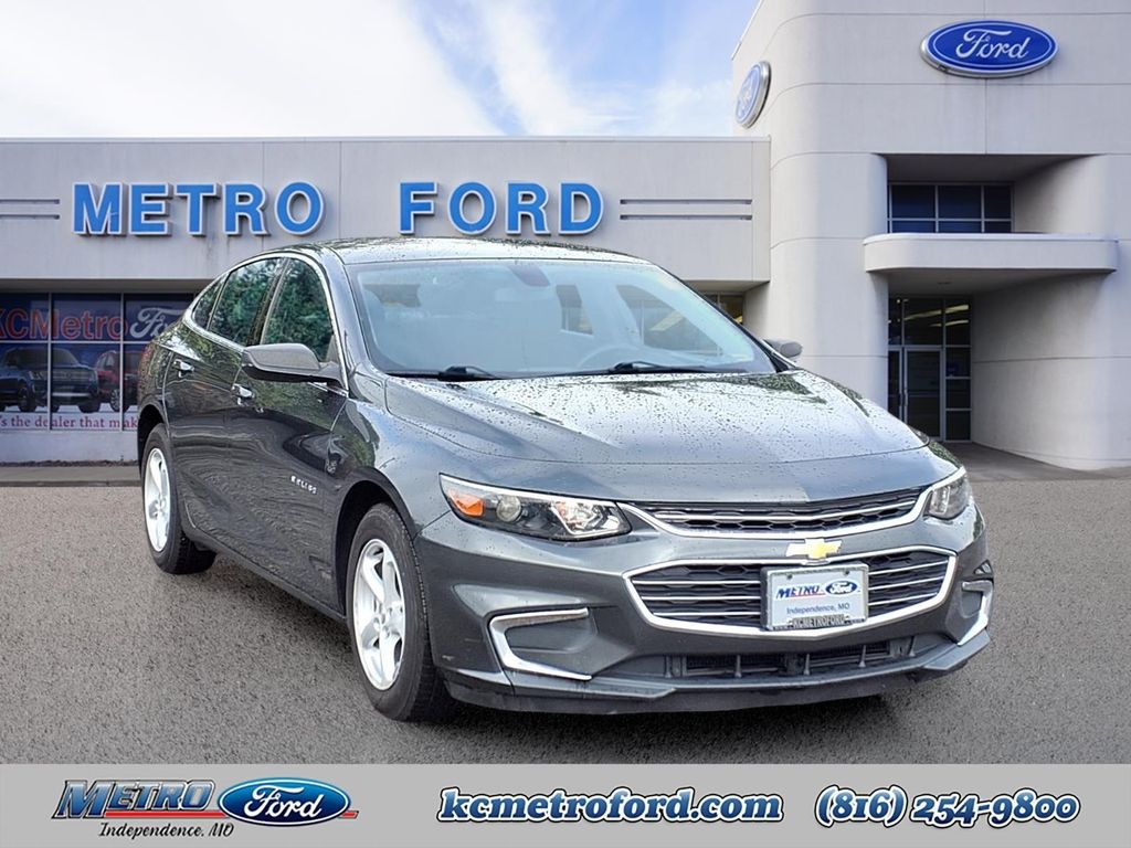Nightfall Gray Metallic 2017 Chevrolet Malibu Sedan Front-Wheel Drive 6-Speed Automatic