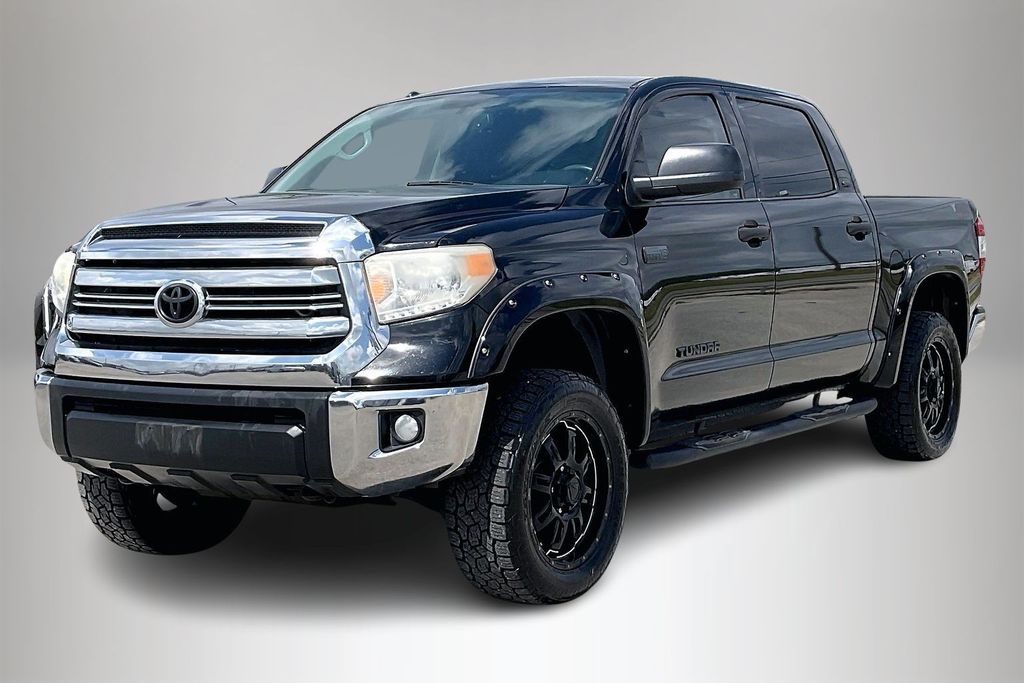 Used 2017 Toyota Tundra SR5 4D CrewMax
