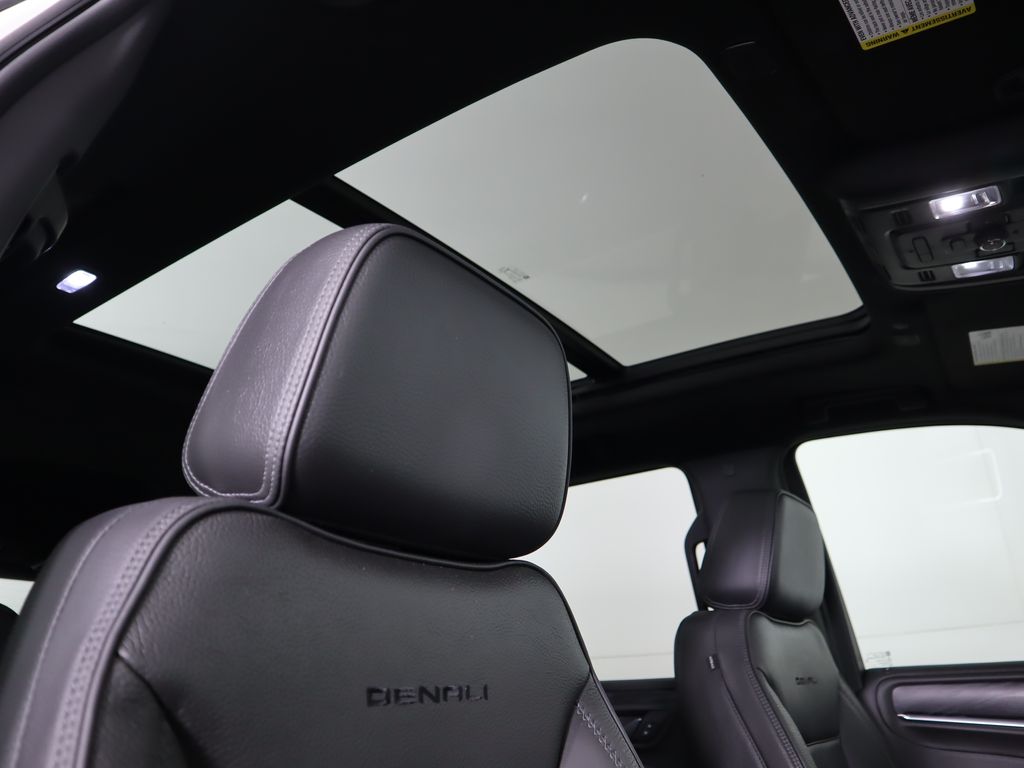 Thumbnail: 2021 GMC Yukon - 19