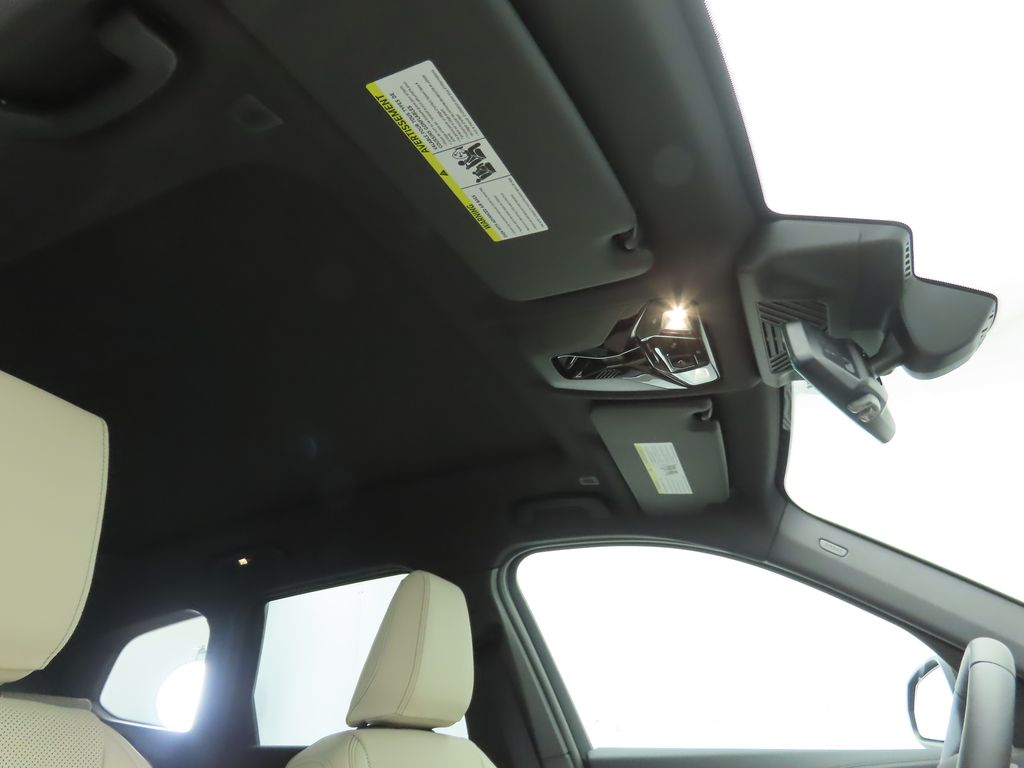 Thumbnail: 2025 BMW X1 - 18