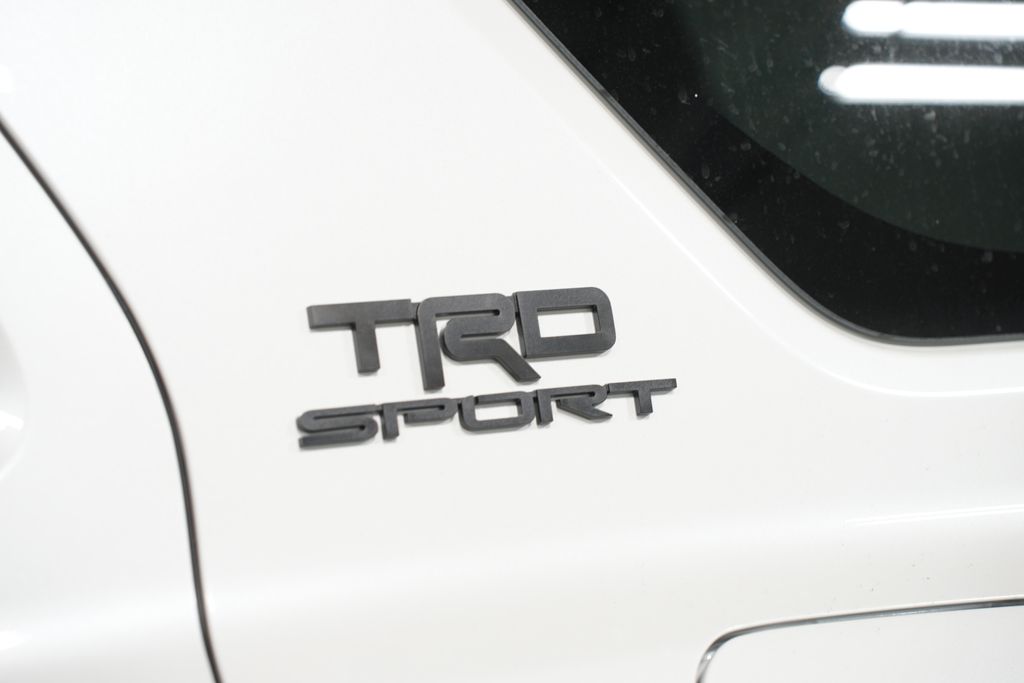 Thumbnail: 2026 Toyota 4Runner - 11