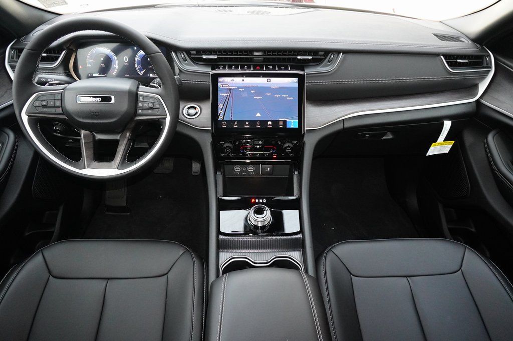 New Car 2025 Jeep Grand Cherokee L  Limited For Sale Under $50,000 In Weatherford, Texas